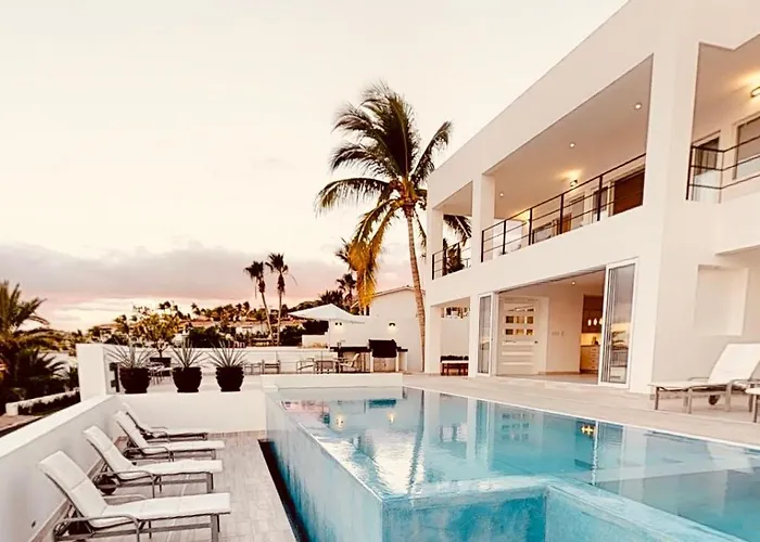 Villa Casa Blanca