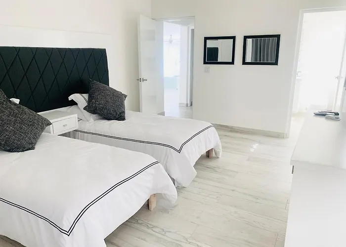 Villa Casa Blanca *